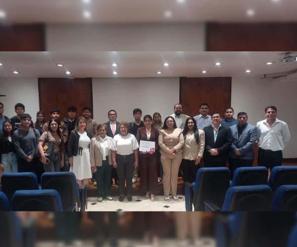 ¡Nuestros doctorandos brillan en el escenario internacional!