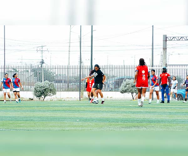 Nuevos talentos femeninos se suman a Bolivarianos S.C.
