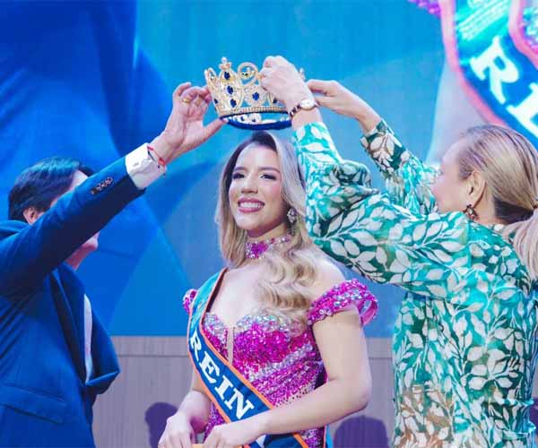 Rosa Monar, estudiante de la carrera Rehabilitación Física es coronada como Miss ITB 2026.