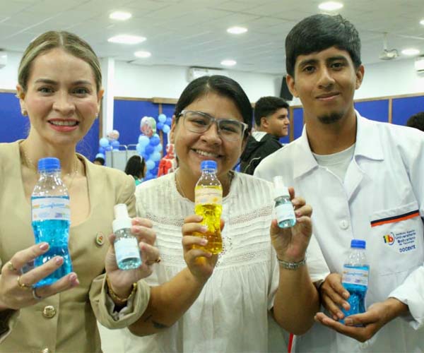 Feria de Salud, Bienestar y Servicios benefició a 760 integrantes de la comunidad bolivariana