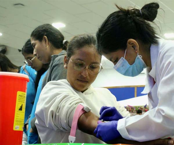 Feria de Salud, Bienestar y Servicios benefició a 760 integrantes de la comunidad bolivariana