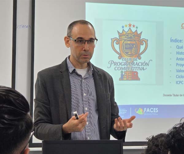 ITB inauguró el Club de Programación Competitiva para impulsar el talento de futuros desarrolladores de software