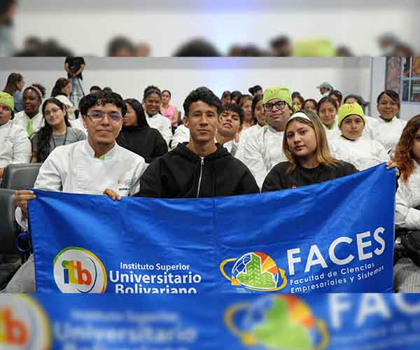 Docente de Gastronomía del ITB participó como ponente en Feria Raíces 2026