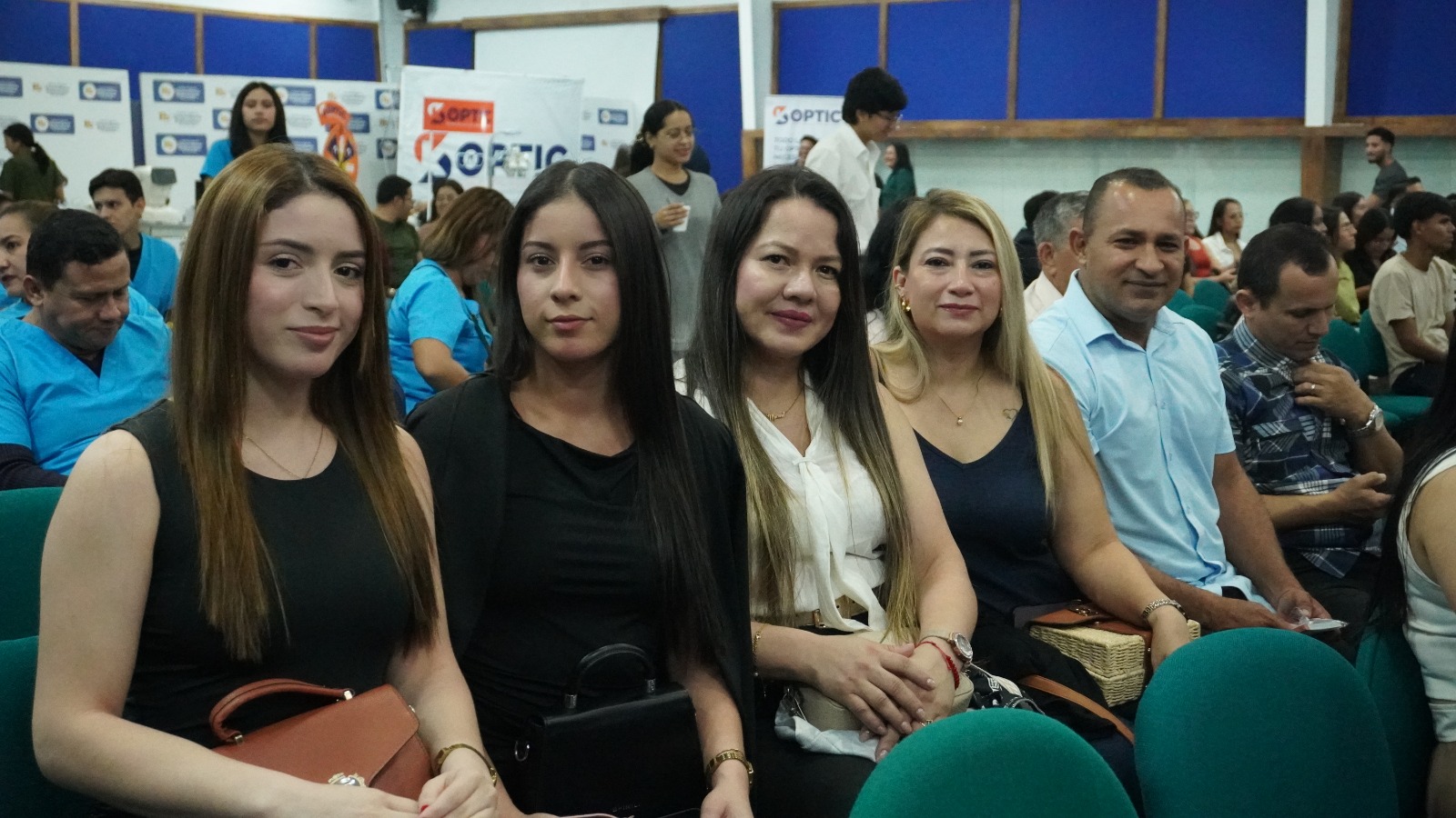 ITB fortaleció la actualización profesional en salud visual durante la conmemoración del Día del Optometrista Ecuatoriano