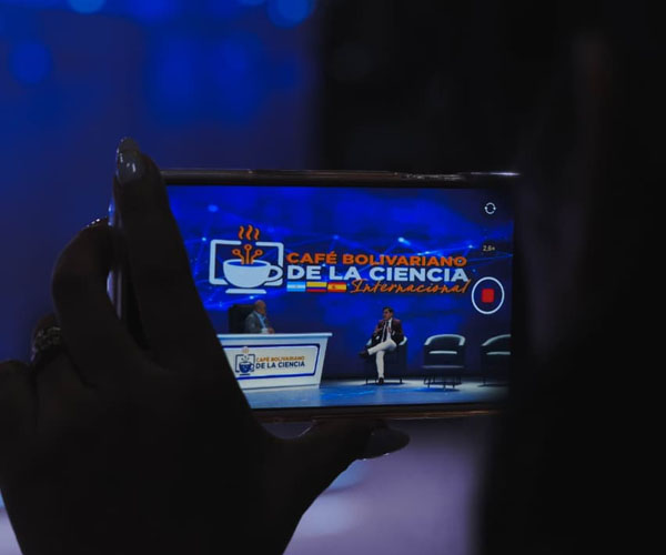 ITB desarrolló el Café Bolivariano de la Ciencia Internacional sobre salud integral, innovación y tecnología