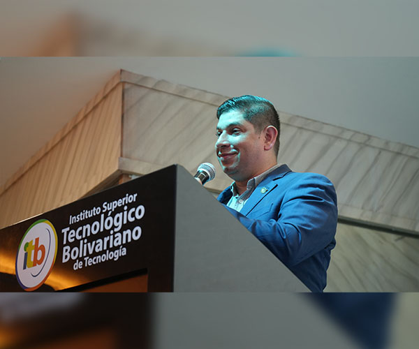 ITB desarrolló la XLII Ceremonia de la Luz de la carrera de Técnico Superior en Enfermería