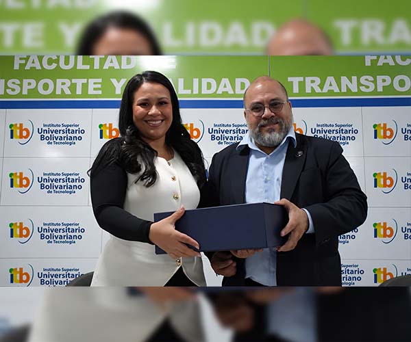 ITB promovió la inclusión y la comunicación sin barreras con el conversatorio “Manos que conectan”