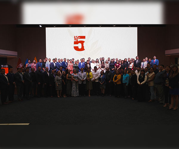 Rectores de institutos y conservatorios del país visitan la UBE durante jornada de encuentro institucional
