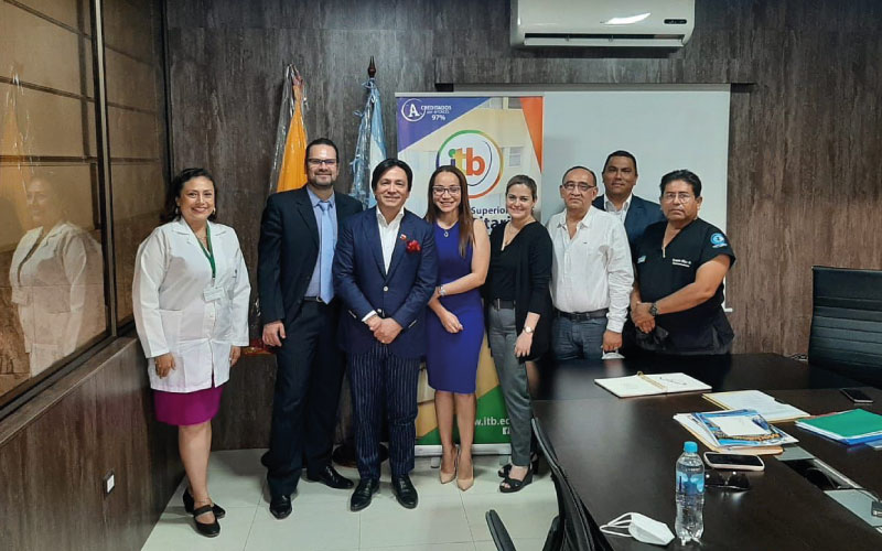 Autoridades se reunieron con el Directorio de la Federación de Optometristas del Ecuador (FEDOPTE)