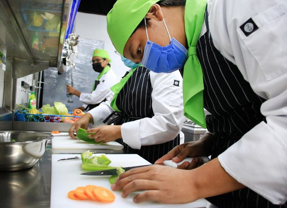 Estudiantes de Gastronomia