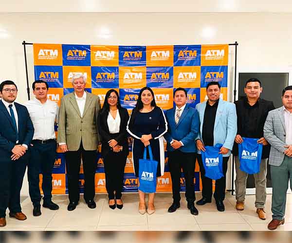 Estudiantes del ITB presentaron propuesta de movilidad sostenible en la Expo Movilidad 2026