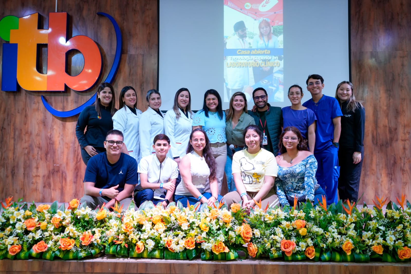 Vive la Experiencia del ITB acercó a futuros estudiantes a la formación práctica en Laboratorio Clínico, Tricología y Cosmiatría, y Estética Integral.