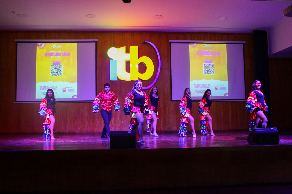 Exposición de Arte Contemporáneo